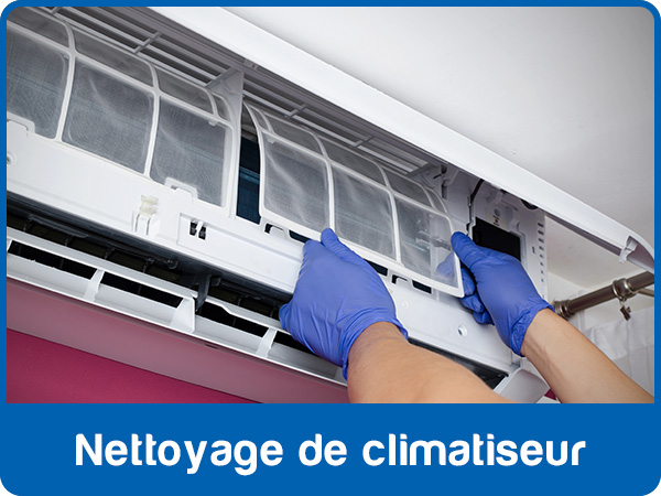 Nettoyage à pression d'eau d'un climatiseur mural démonté - Air 2 Inc.
